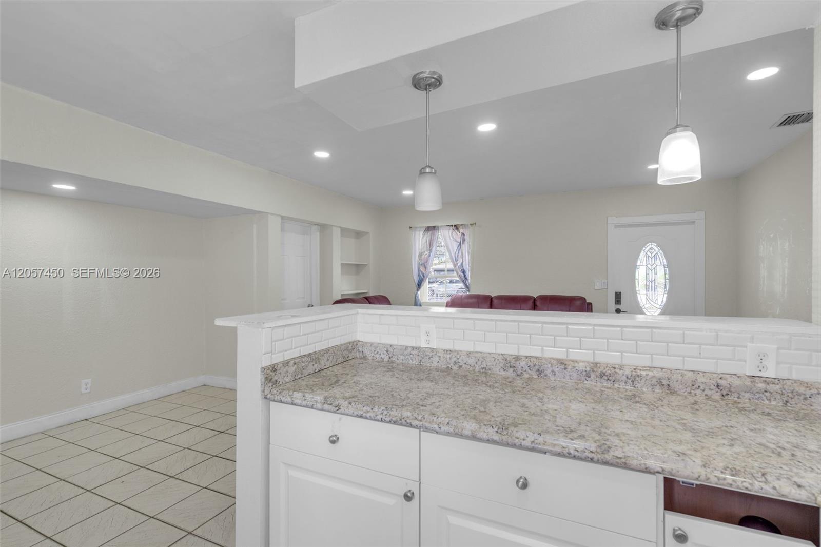 1207 Chateau Park Dr