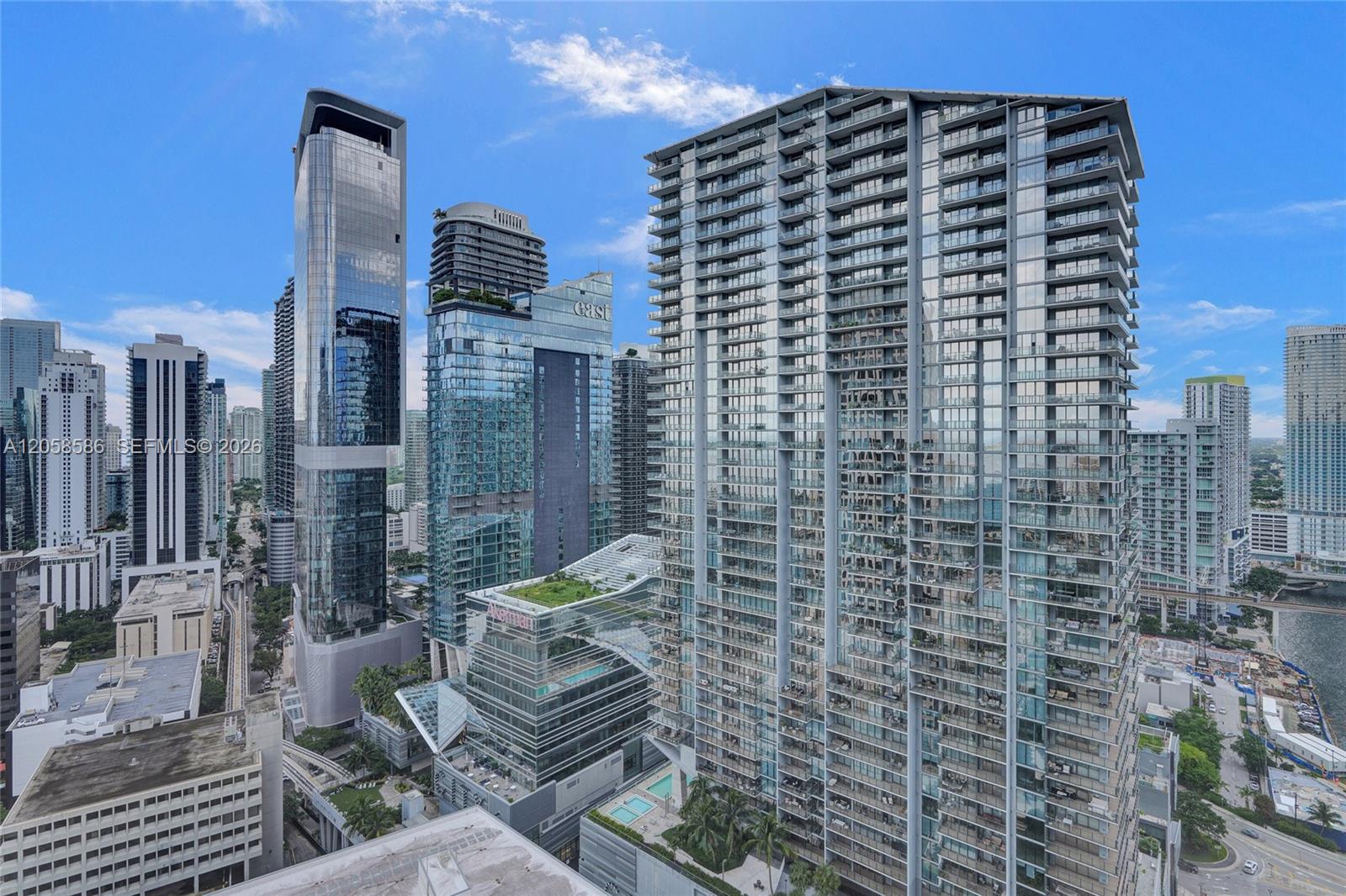 55 SE 6th St # 3604