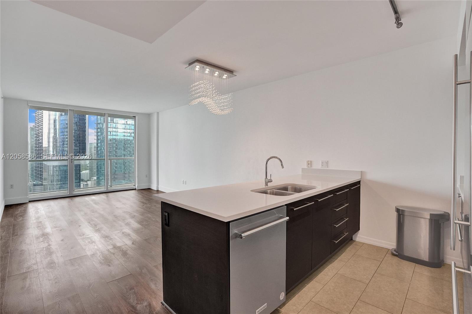55 SE 6th St # 3604