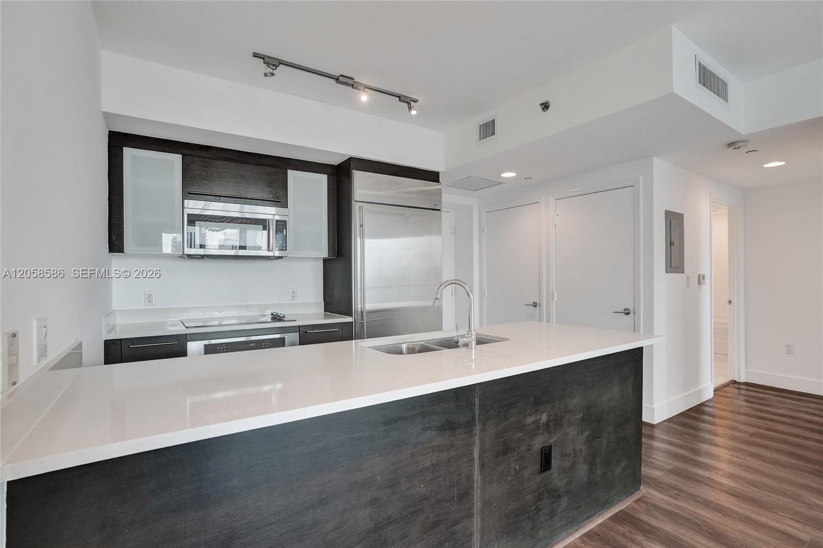 55 SE 6th St # 3604