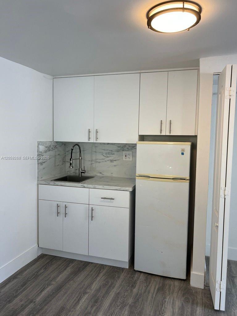 1999 NW 2nd St # 2