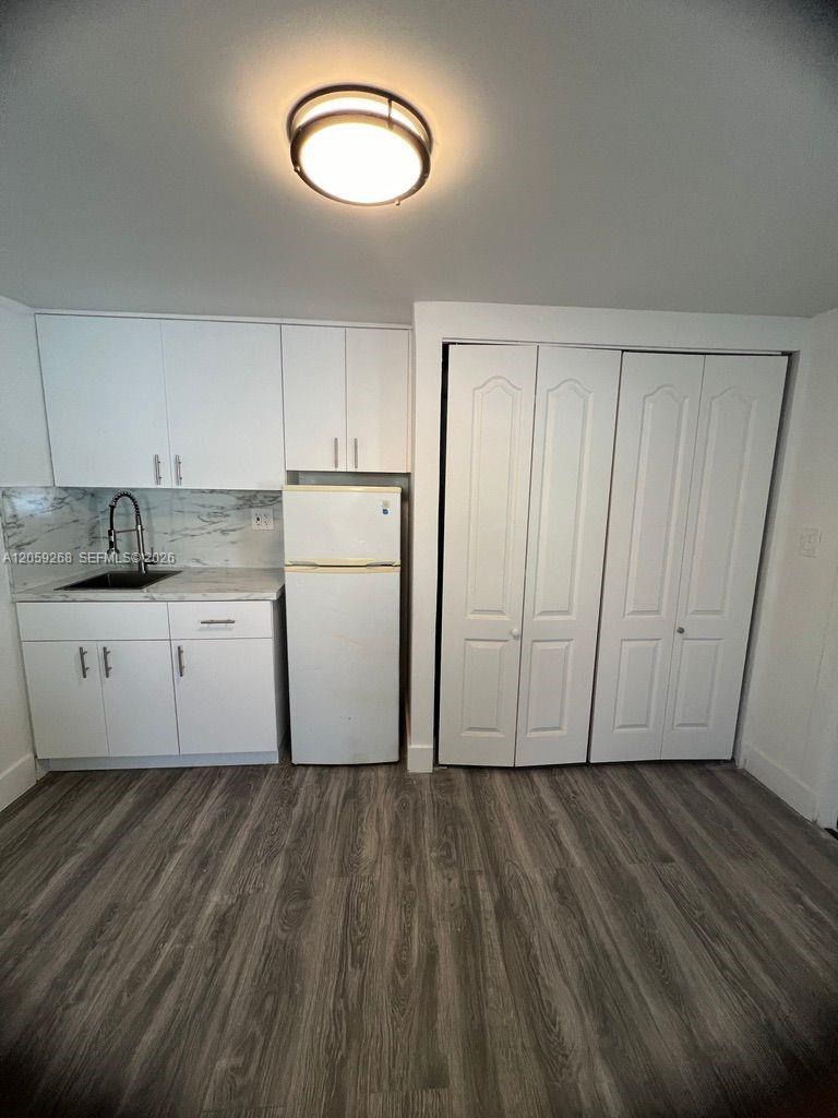 1999 NW 2nd St # 2