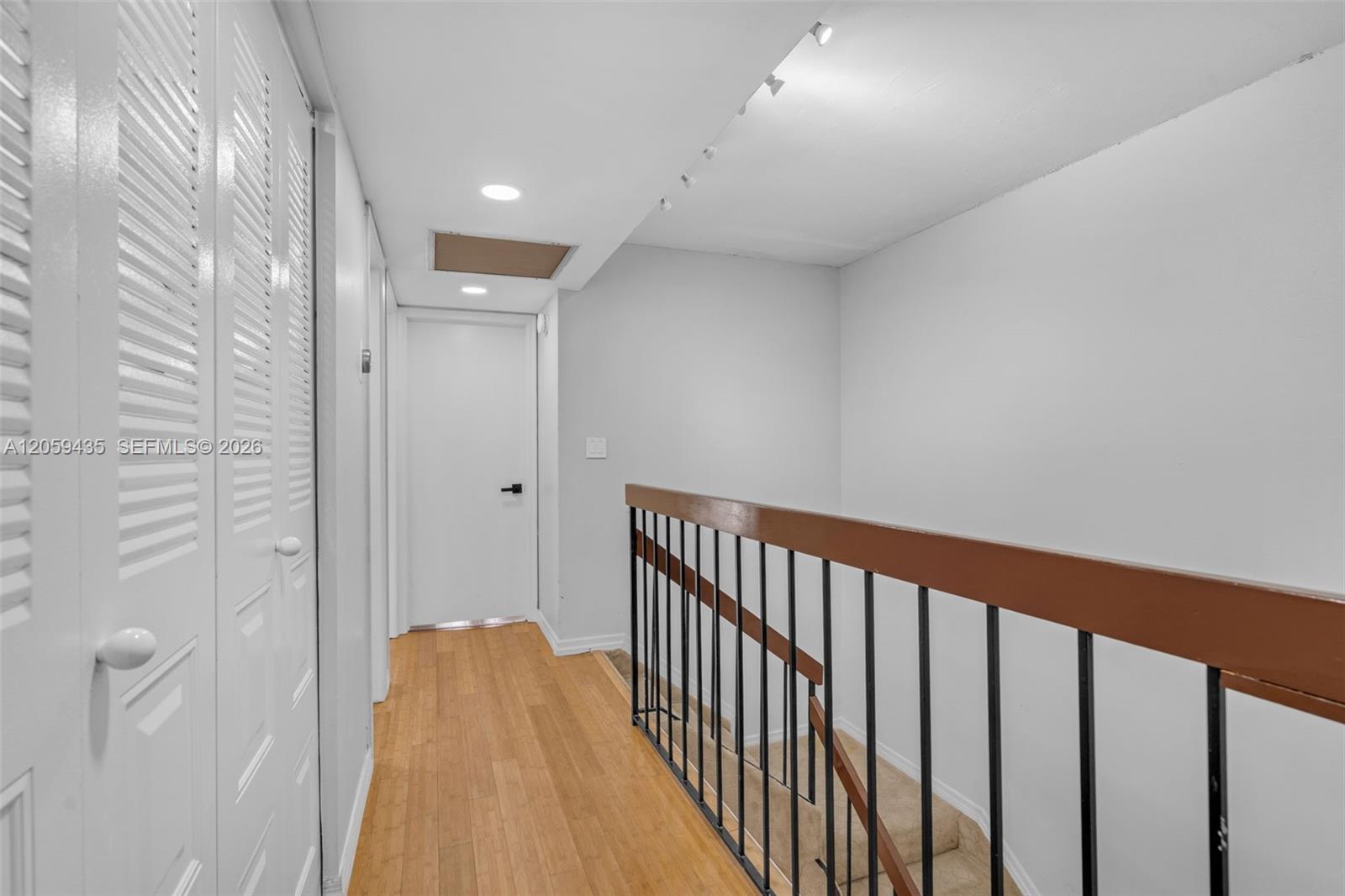 683 NE 206th Ter