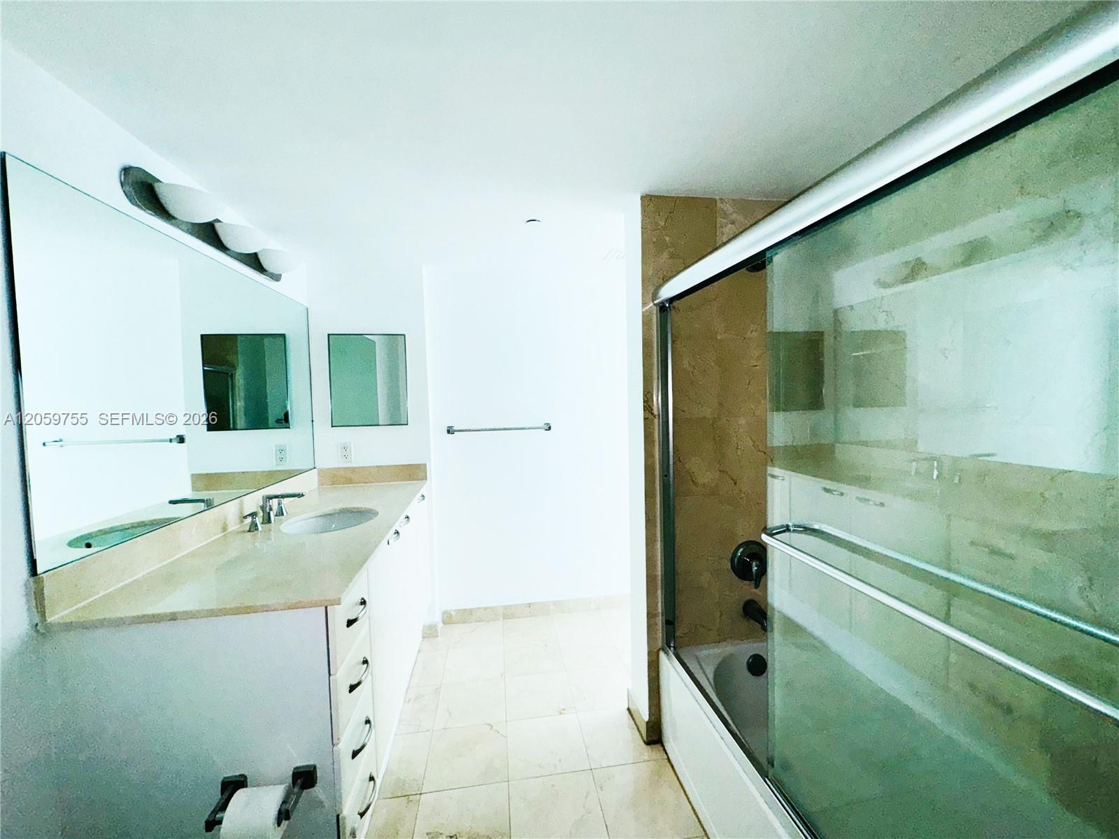 2101 Brickell Ave # 801