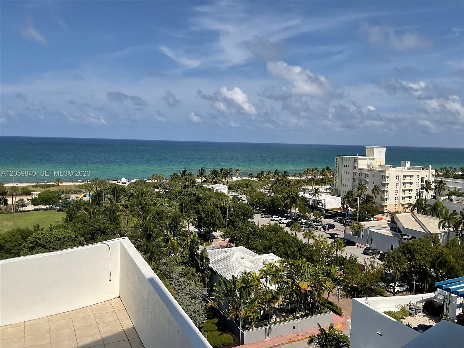 7600 Collins Ave # 1008