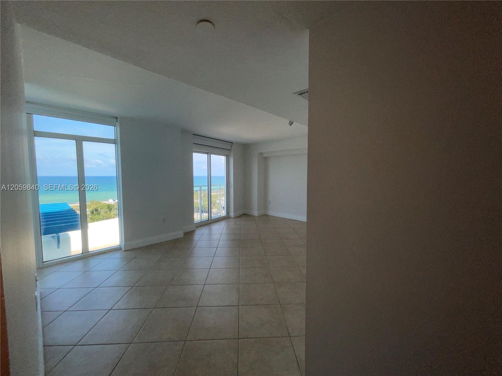 7600 Collins Ave # 1008