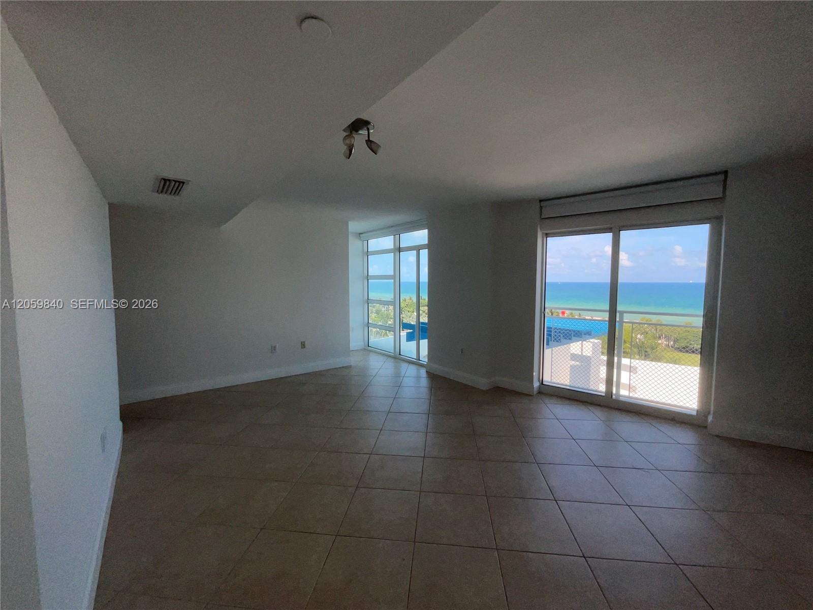 7600 Collins Ave # 1008