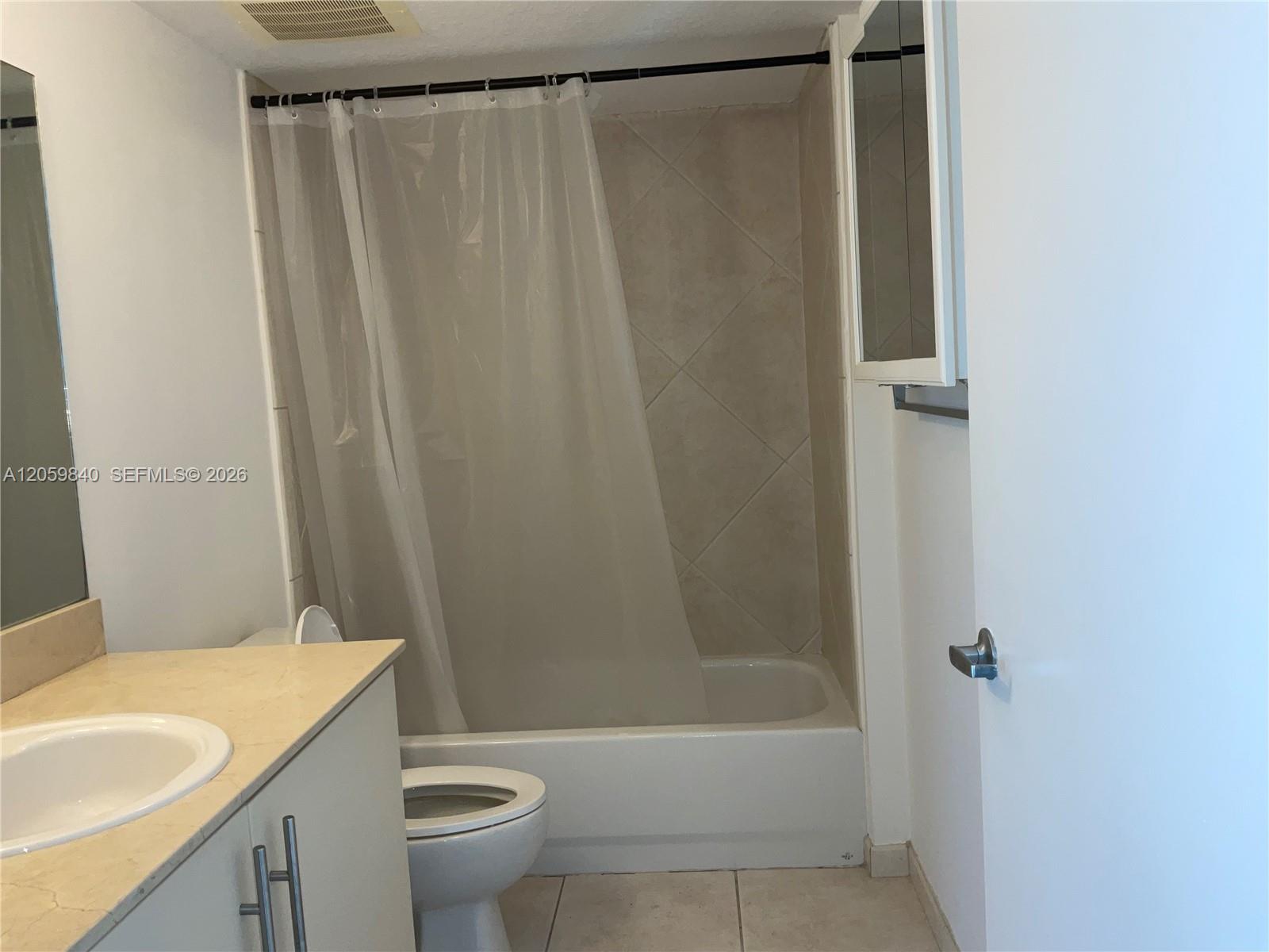 7600 Collins Ave # 1008