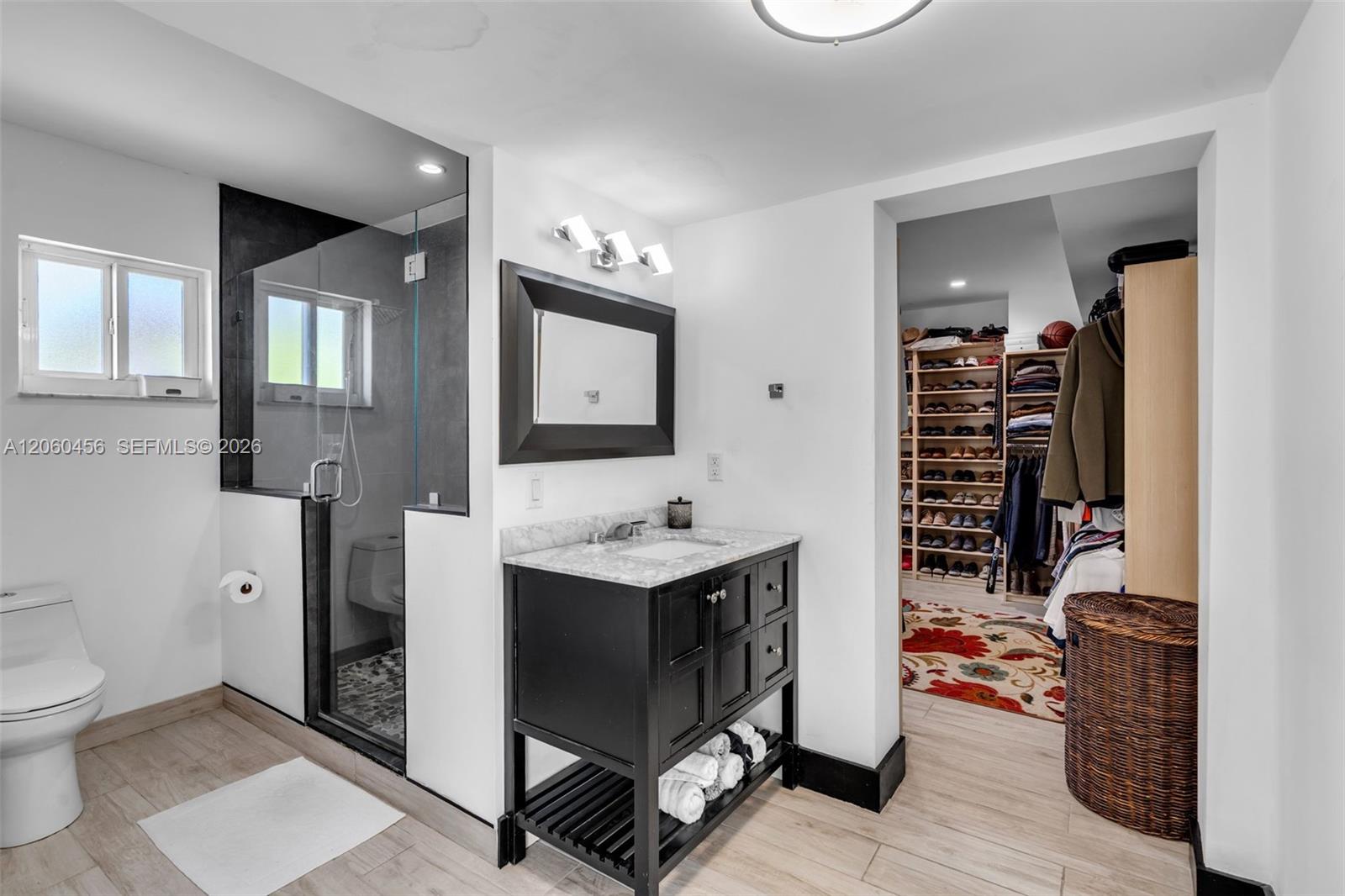 400/402 Central Blvd