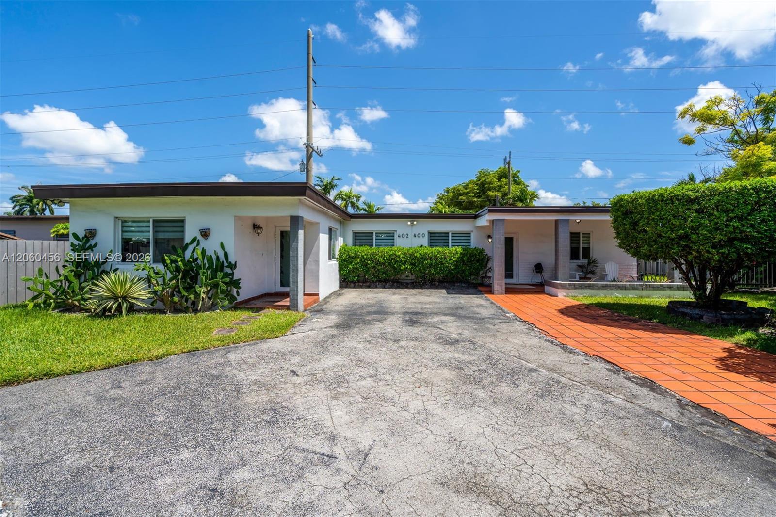 400/402 Central Blvd