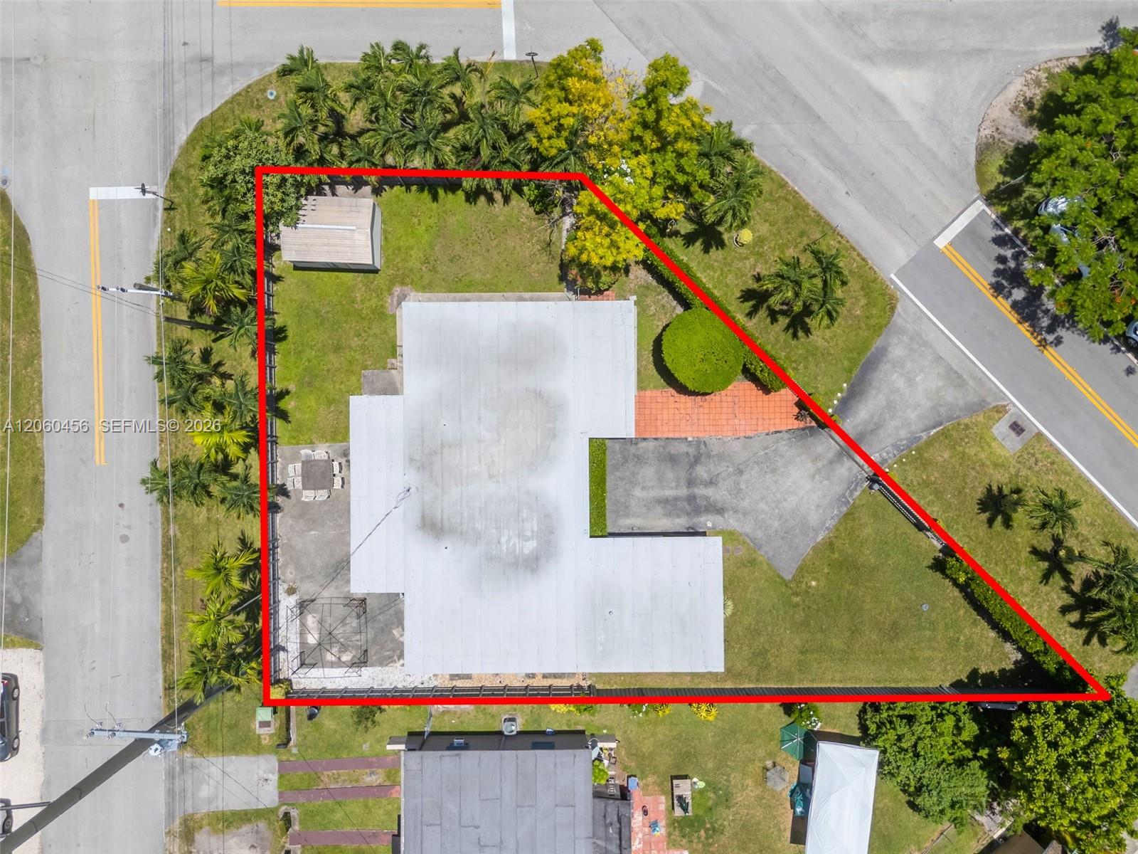 400/402 Central Blvd
