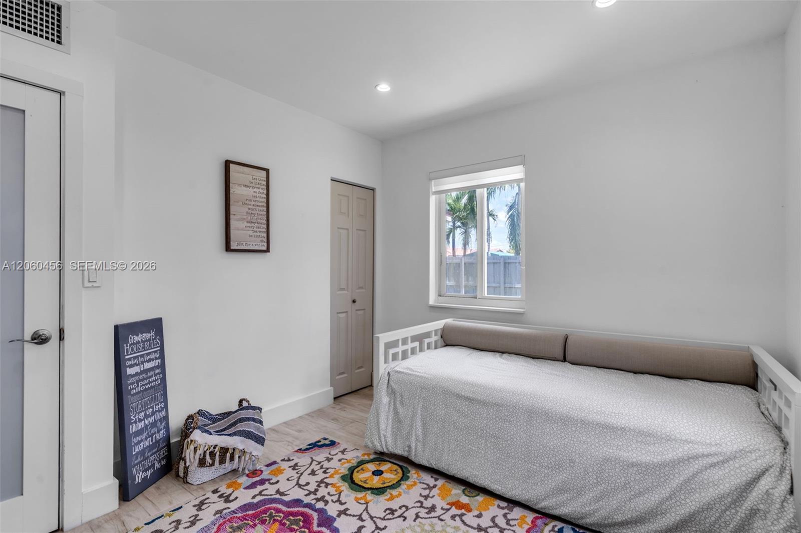 400/402 Central Blvd