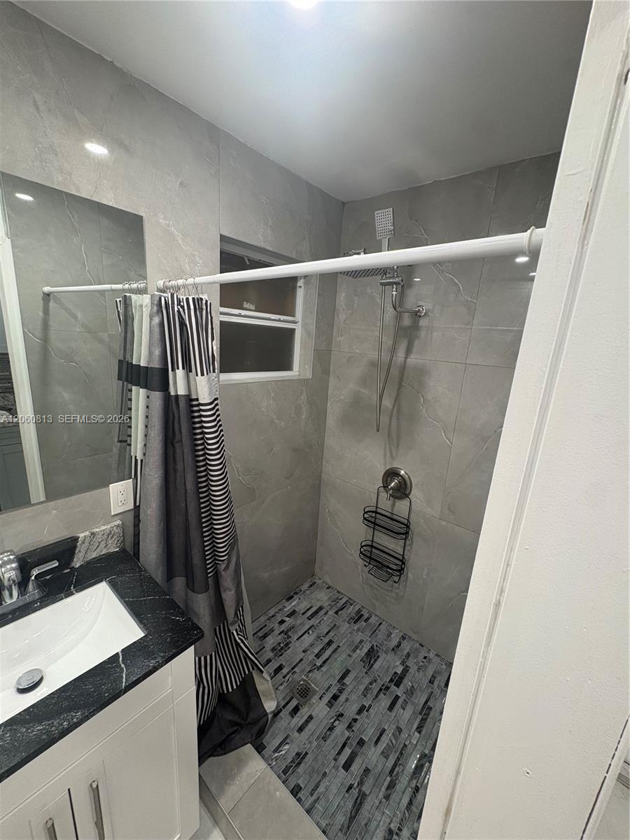 2400 Casablanca Dr # A