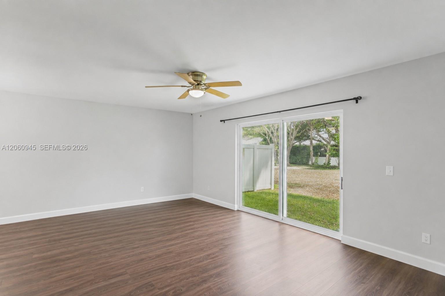 634 NW 208th Dr