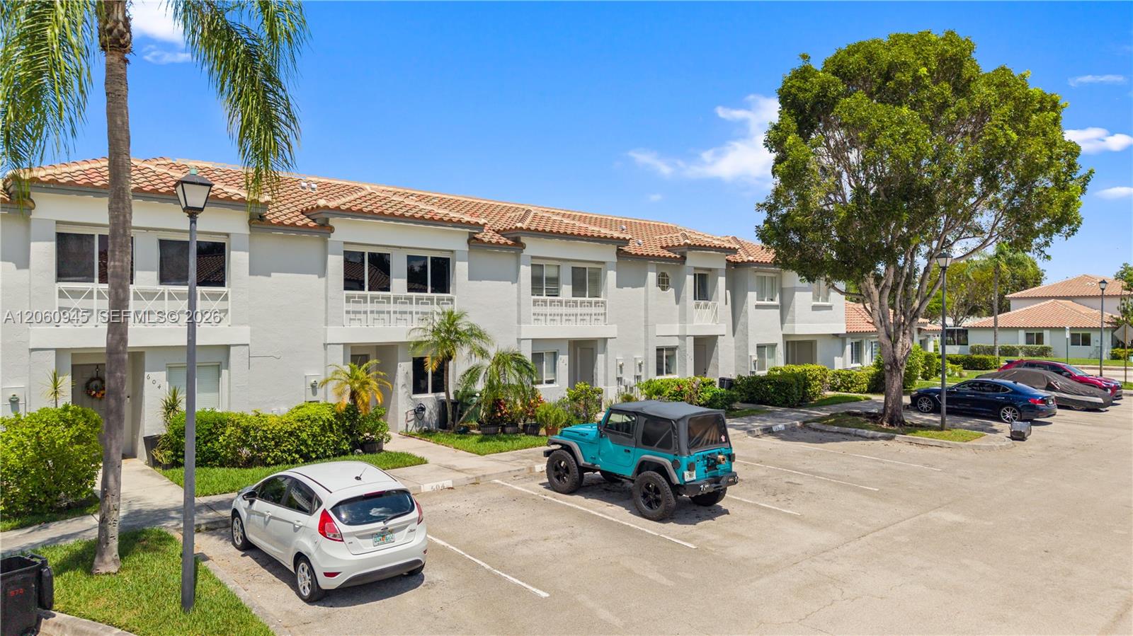 634 NW 208th Dr