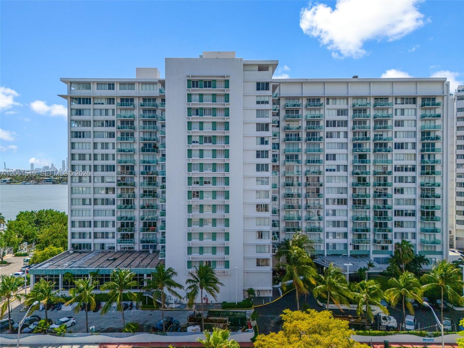 1000 West Ave # 609