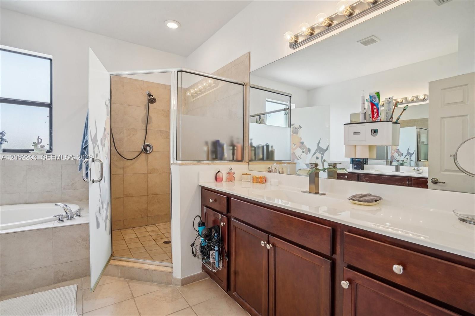 11833 SW 240th Ter