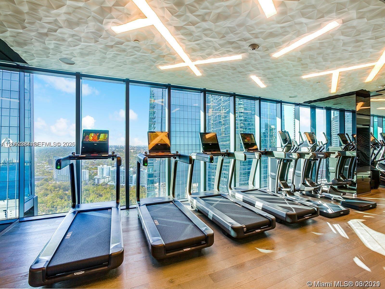 1451 Brickell Ave # 2506