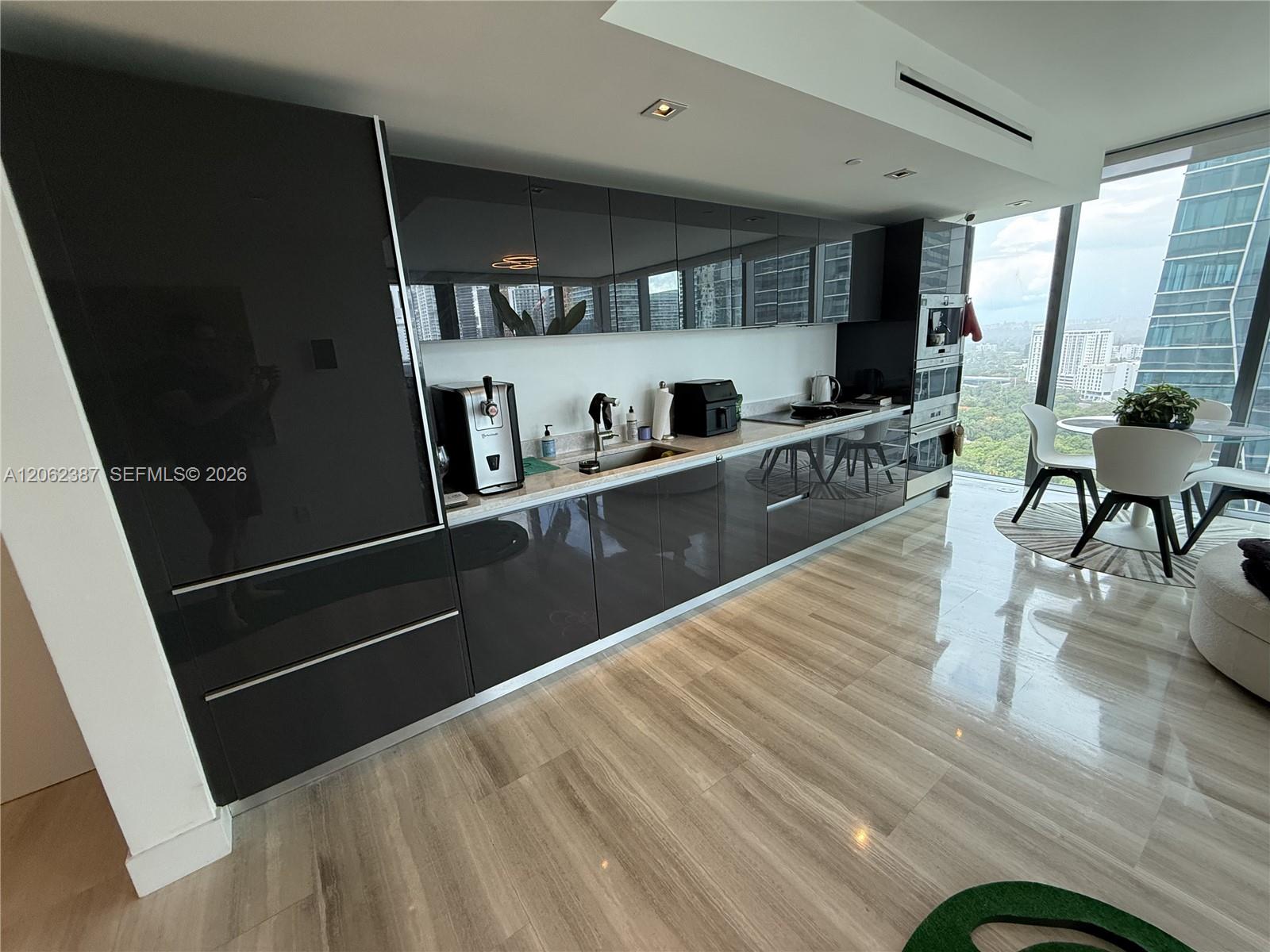 1451 Brickell Ave # 2506