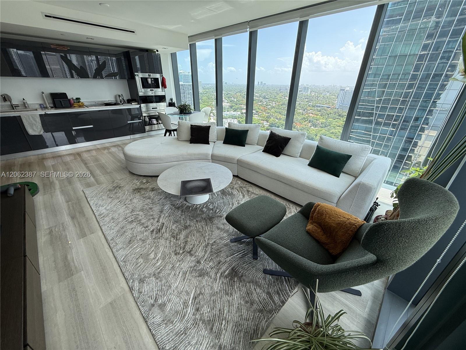 1451 Brickell Ave # 2506