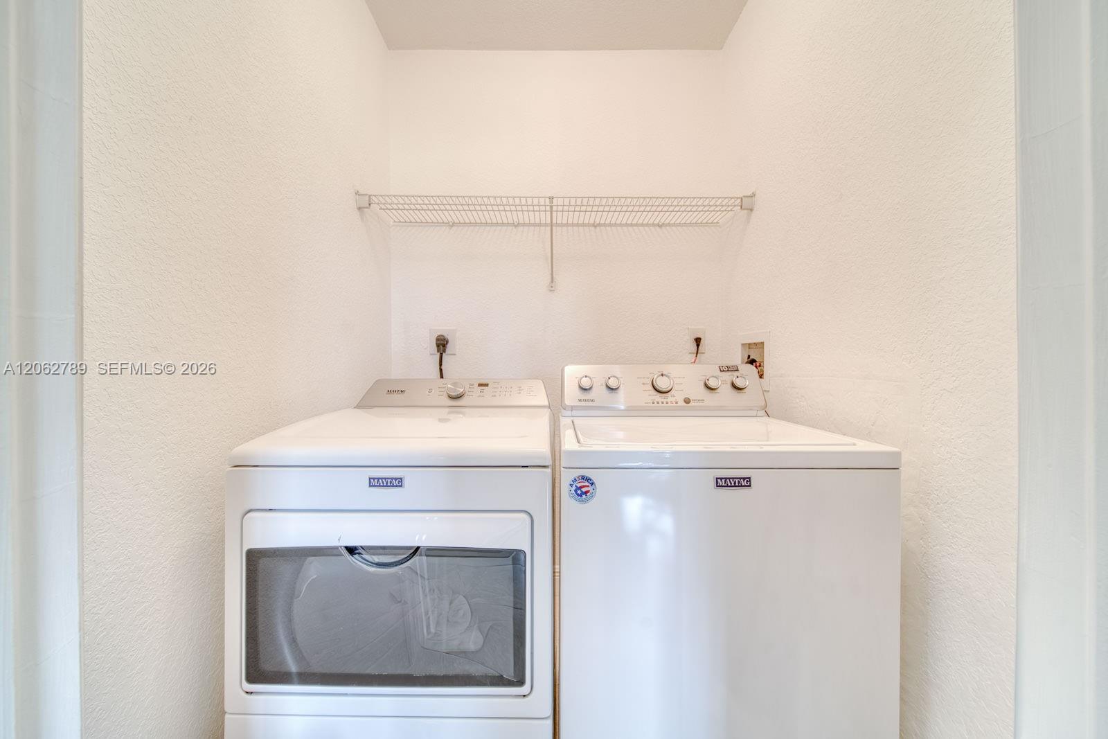 21130 SW 87th Ave # 304