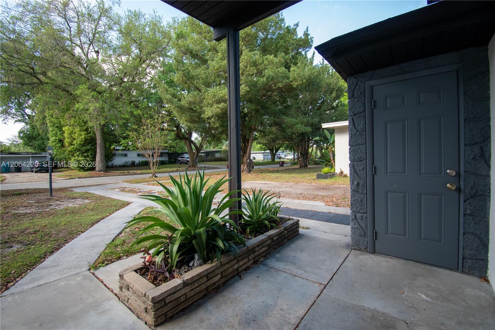 2615 Hargill Dr
