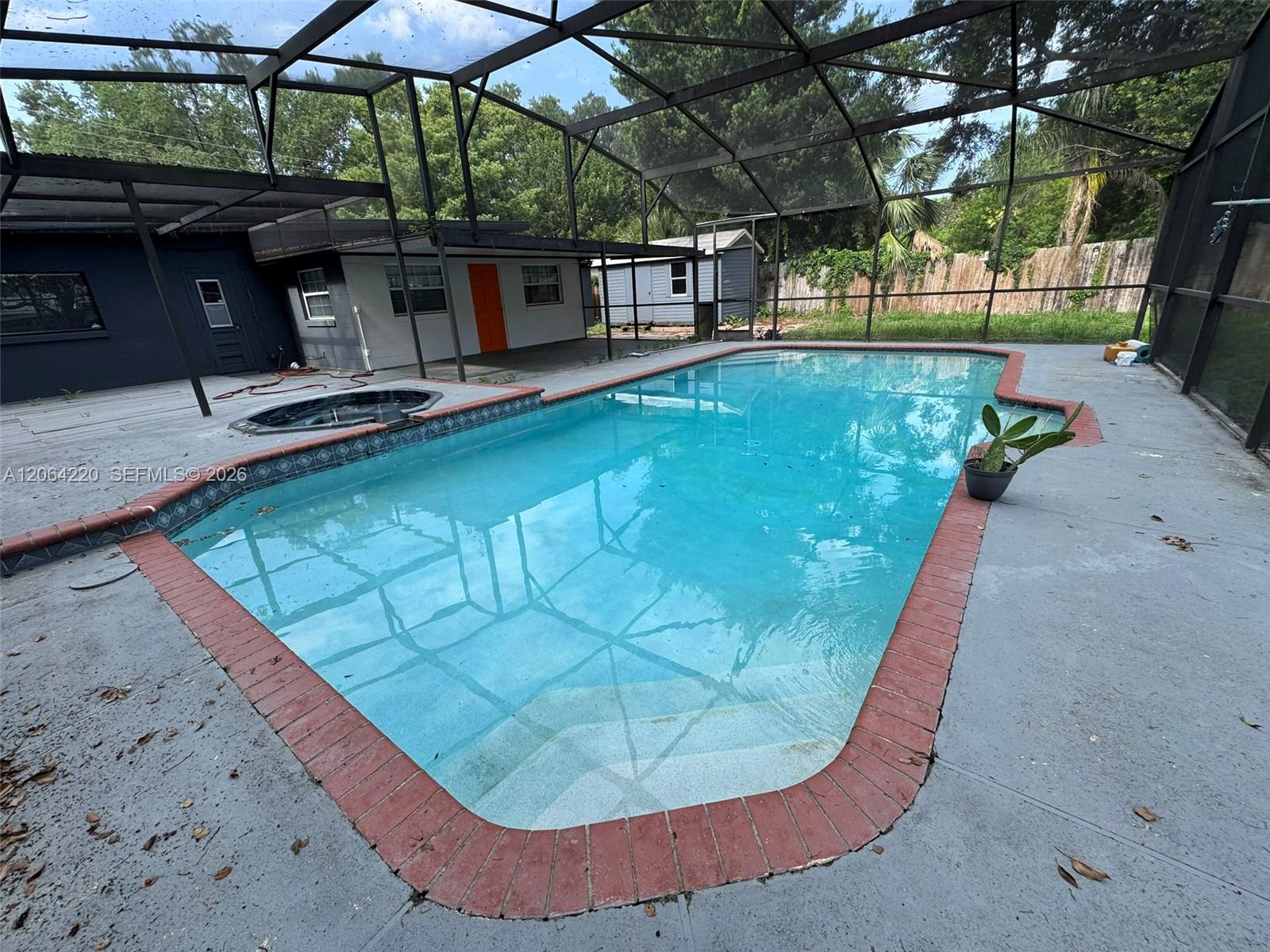 2615 Hargill Dr