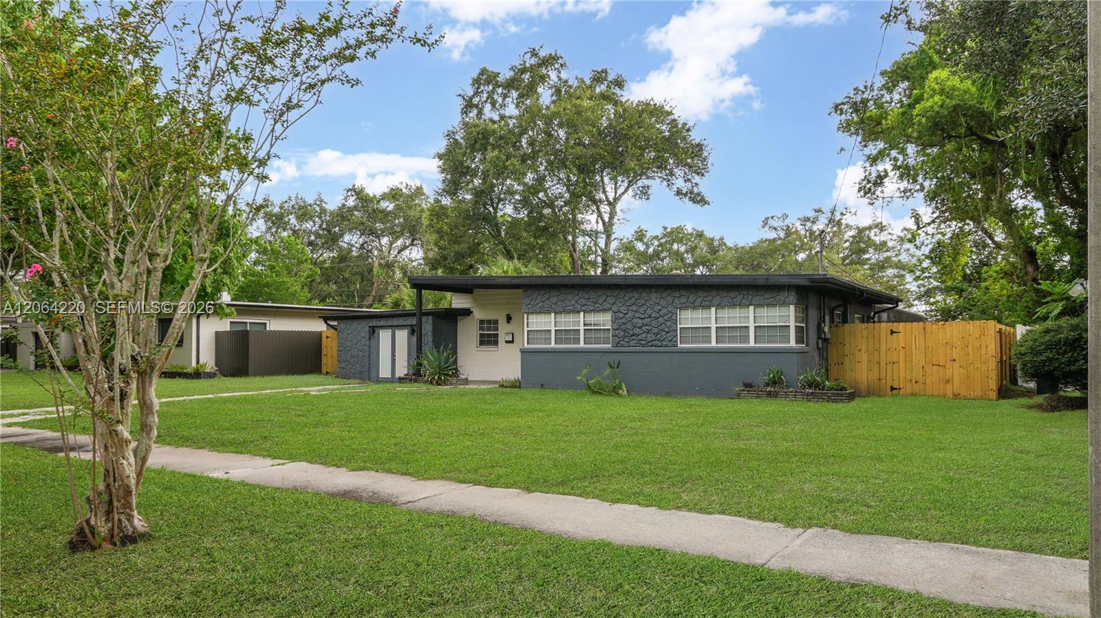 2615 Hargill Dr