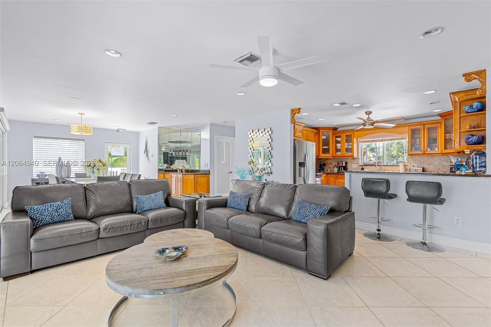 74049 Overseas Hwy