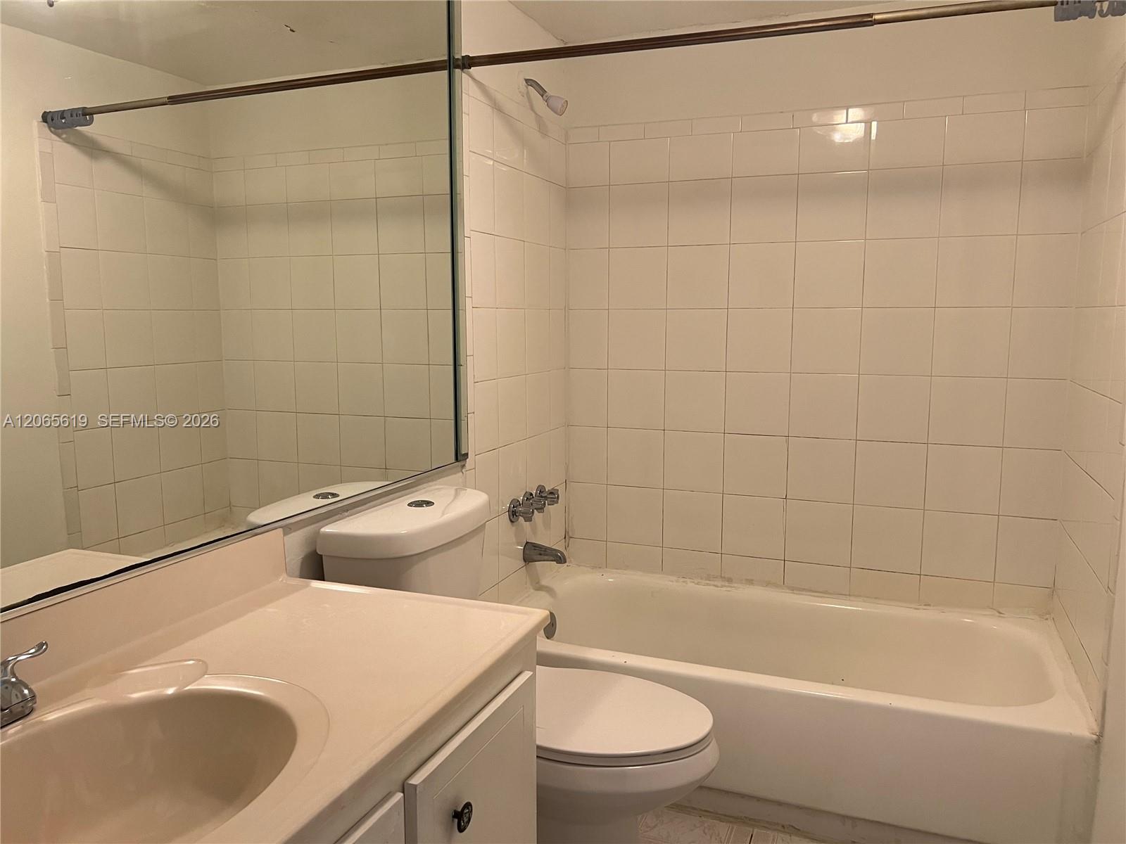 16215 NE 18th Ct # 111