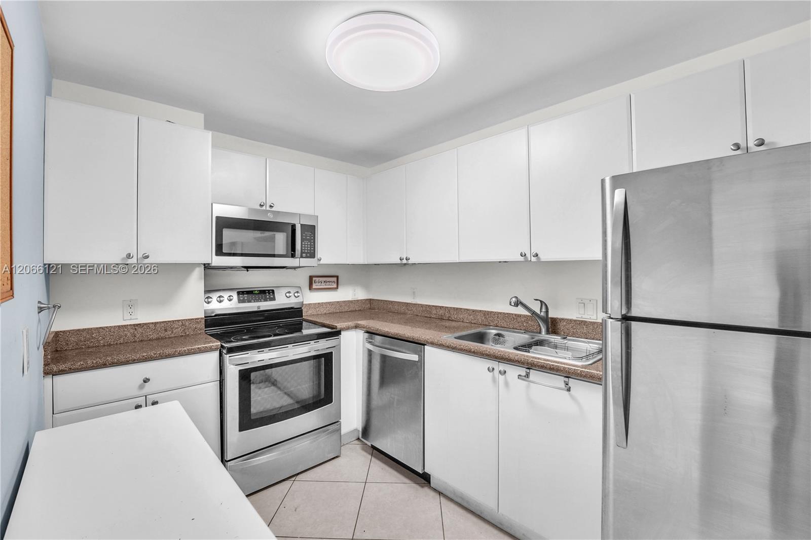 2280 SW 32nd Ave # 403