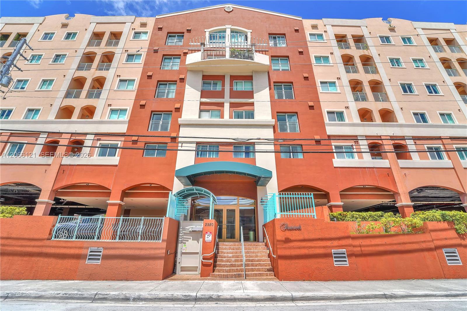 2280 SW 32nd Ave # 403