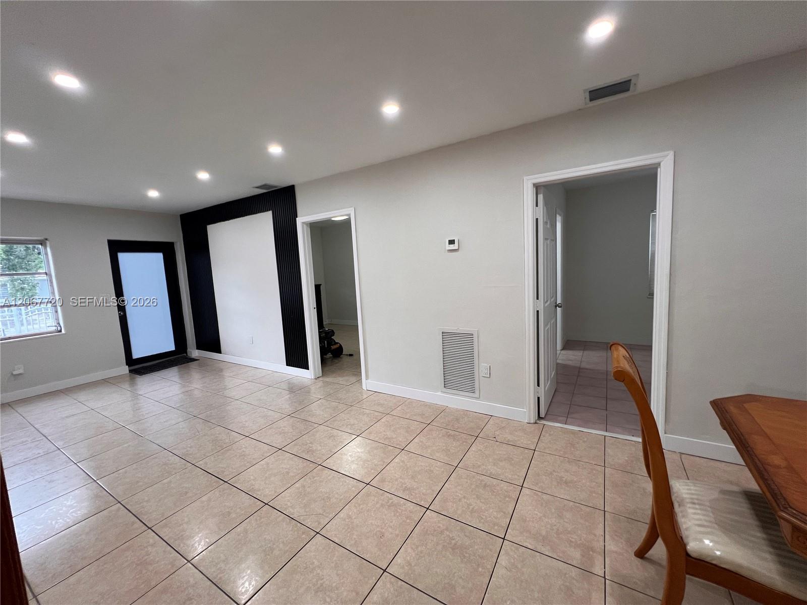 1318 NW 34th St