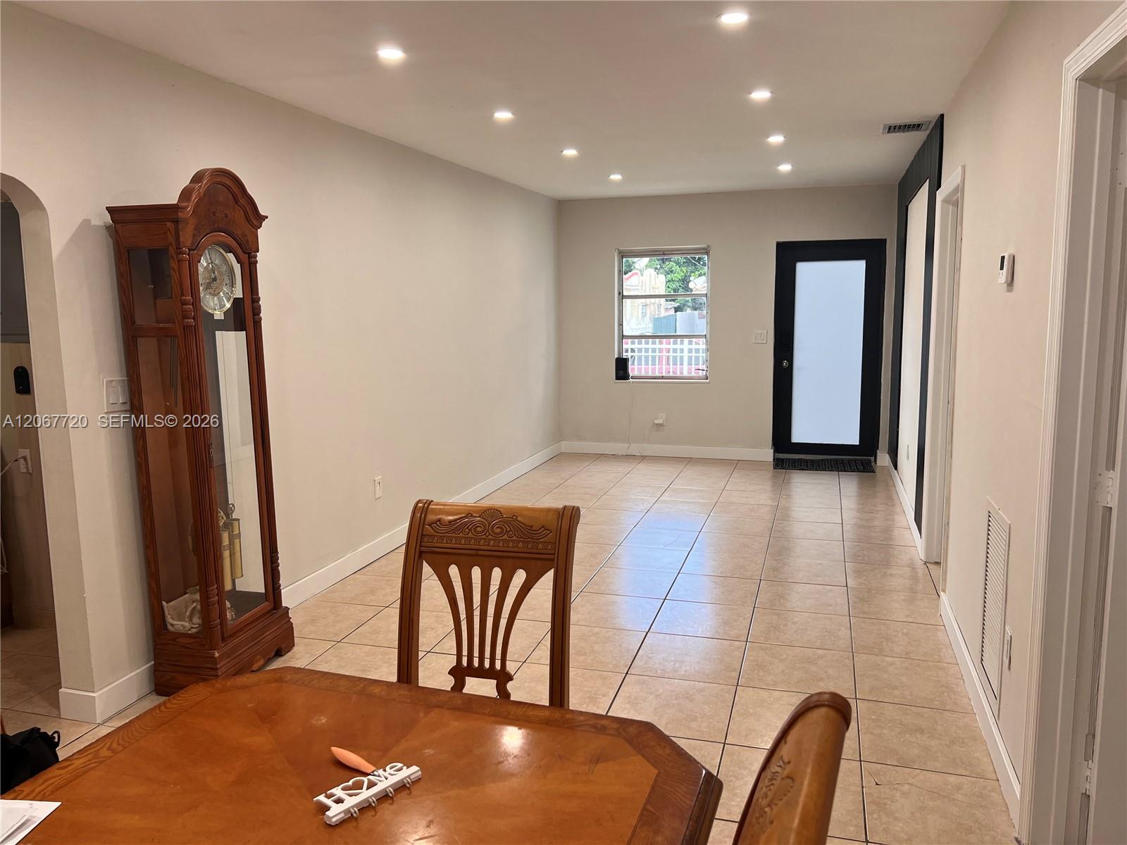 1318 NW 34th St