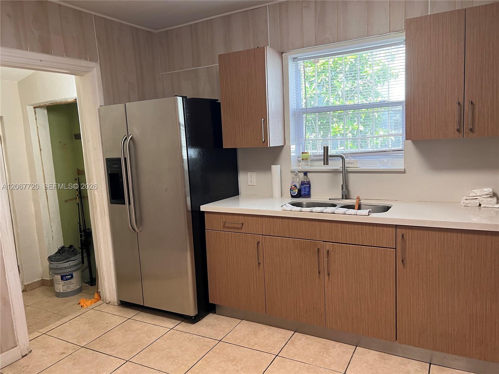 1318 NW 34th St