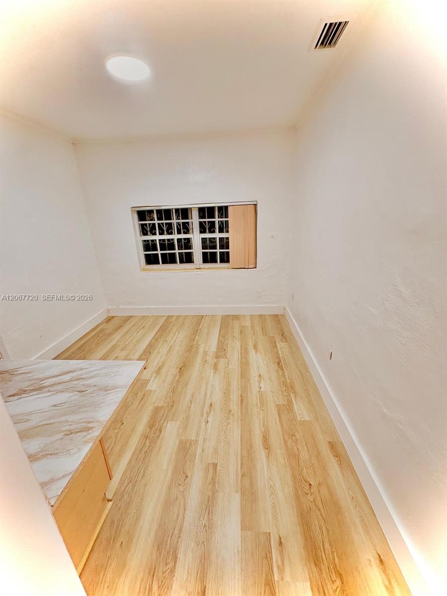 1318 NW 34th St