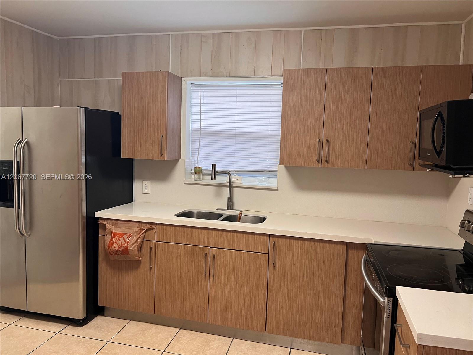 1318 NW 34th St