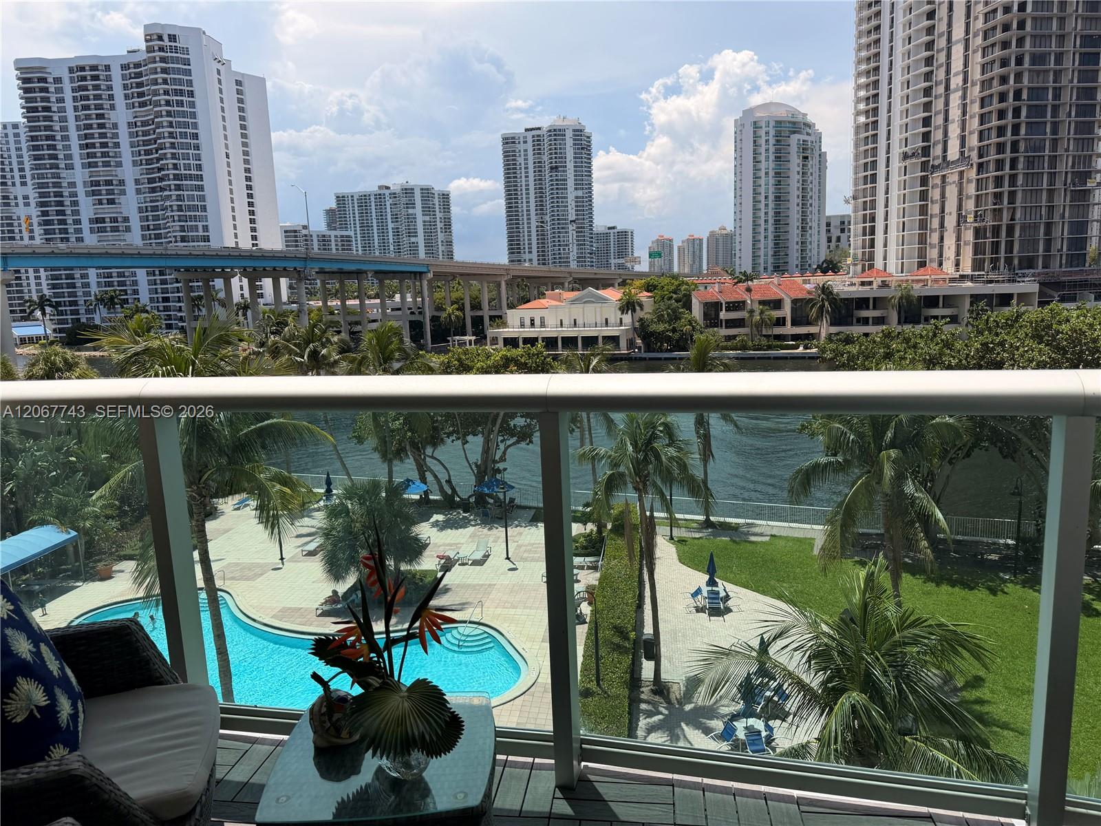 19390 Collins Ave # 509