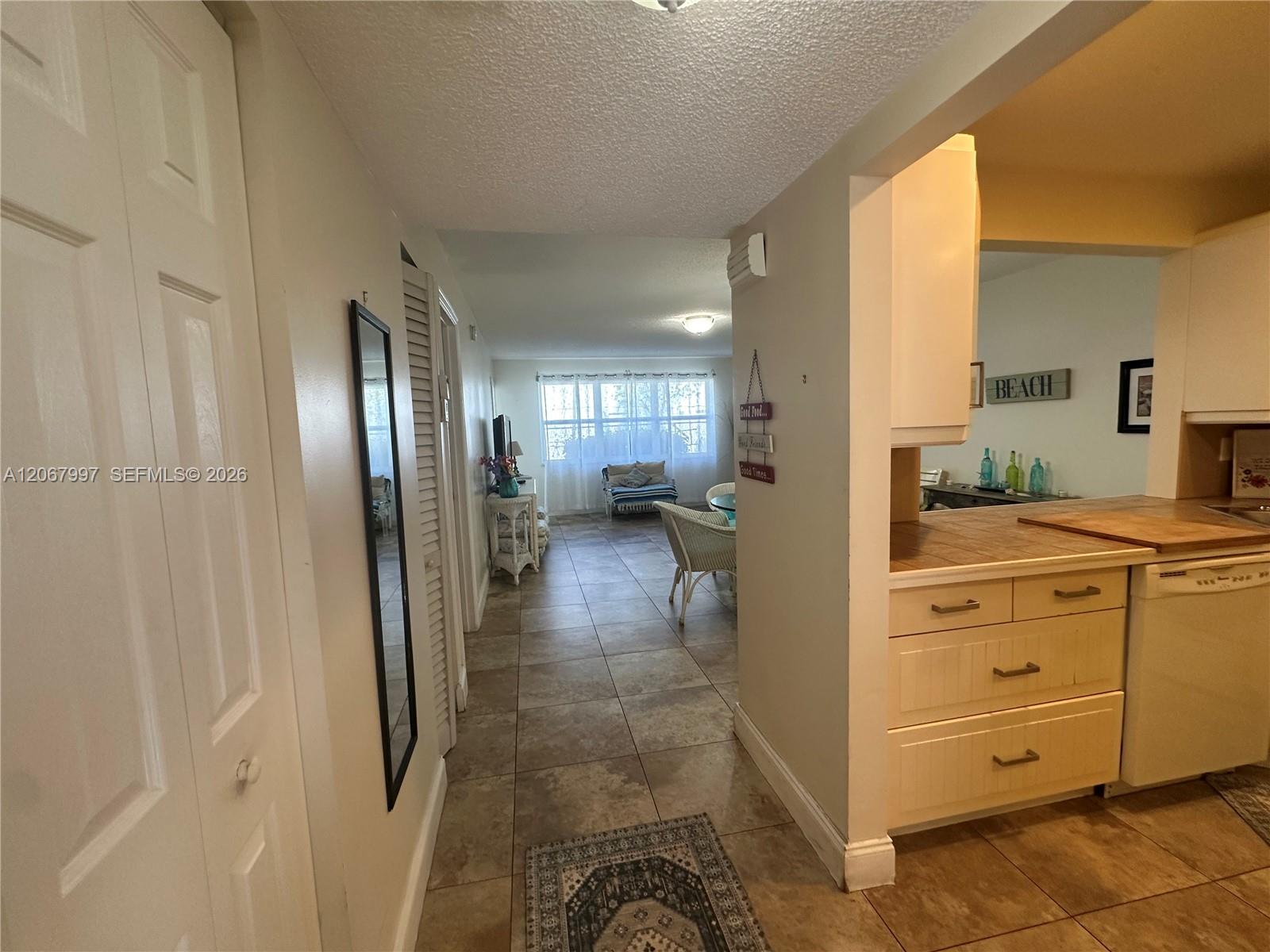 410 SE 2nd St # 115