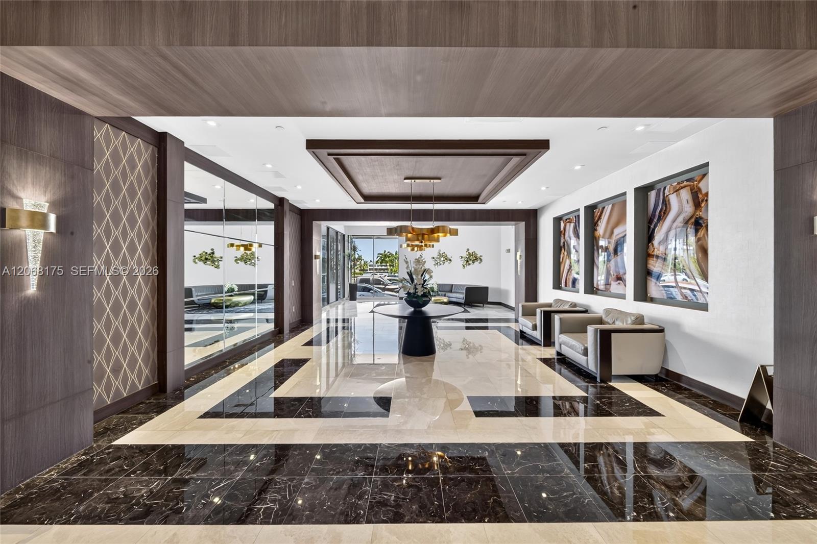 20505 E Country Club Dr # 2132