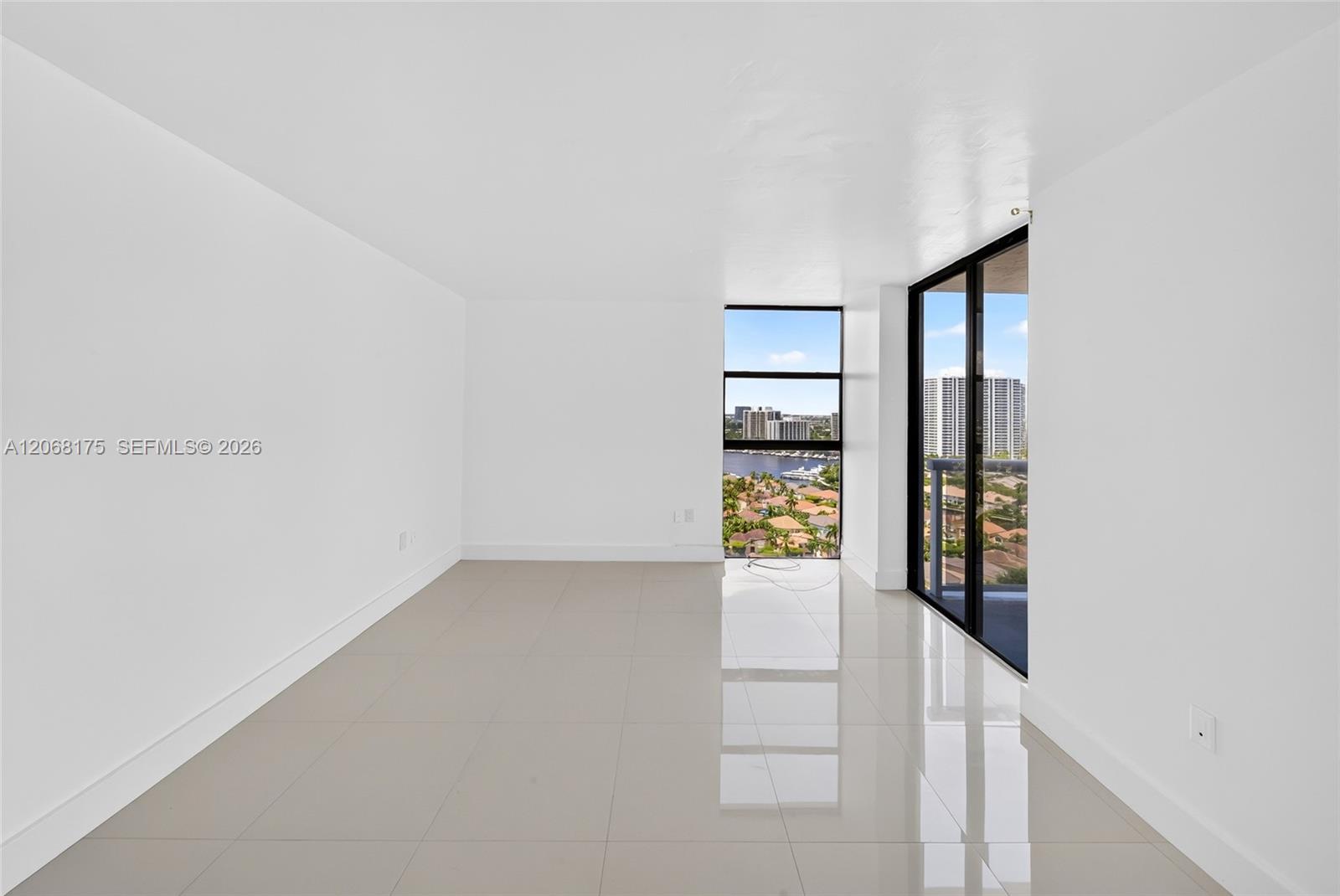 20505 E Country Club Dr # 2132