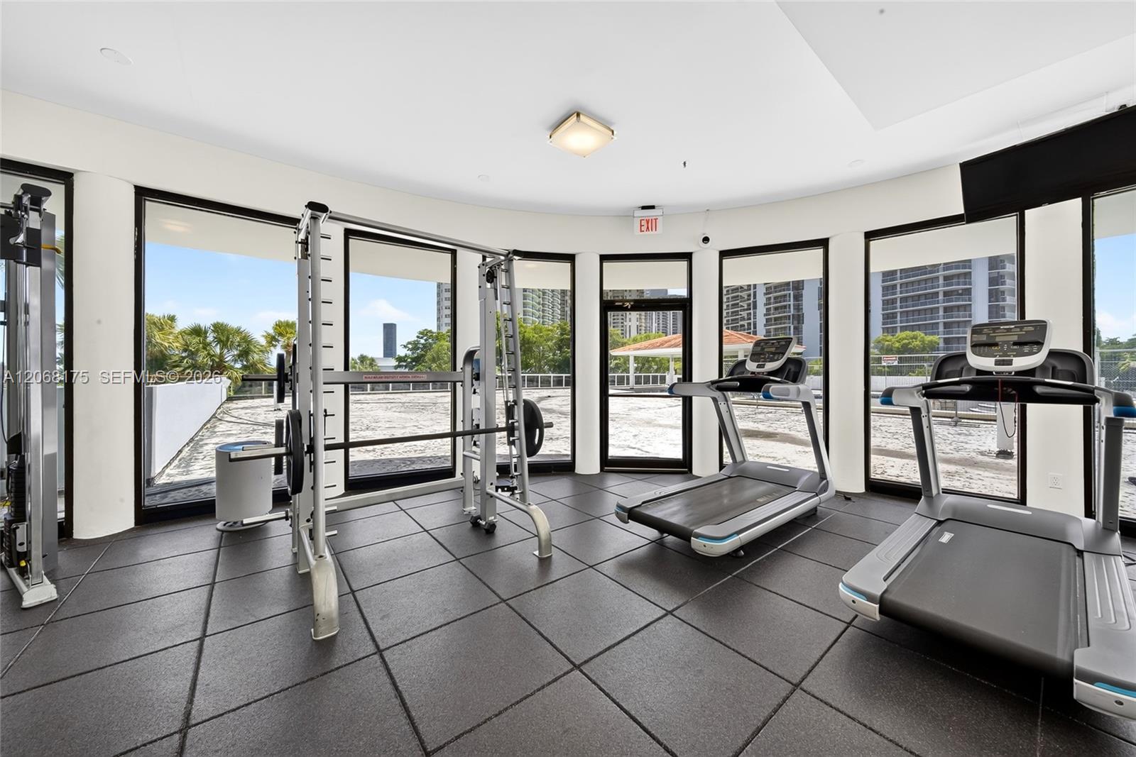 20505 E Country Club Dr # 2132