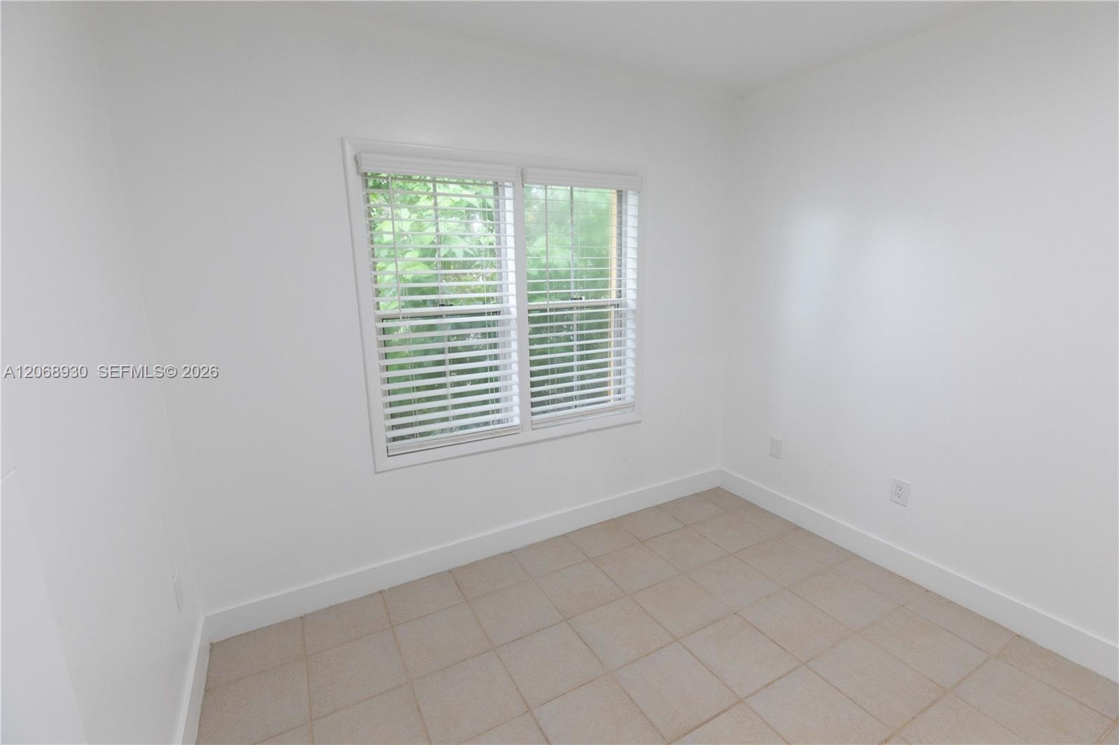 3445 Franklin Ave # A