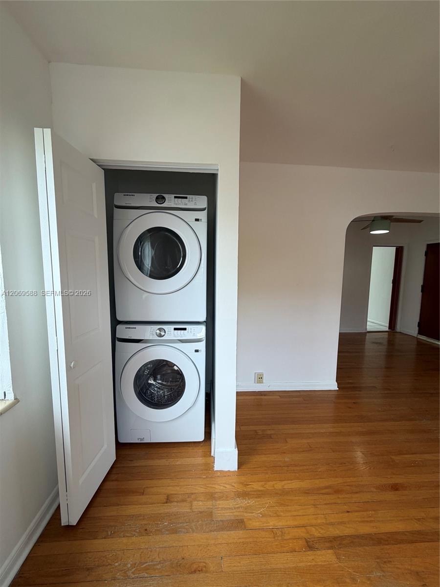 33 Madeira Ave # 3