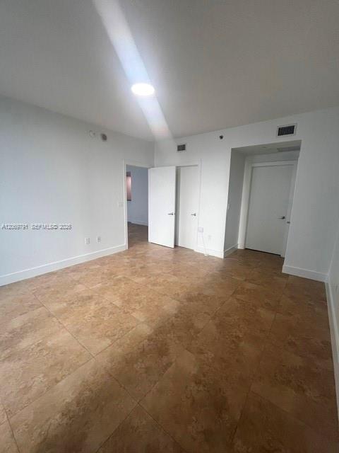 1060 Brickell Ave # 2217