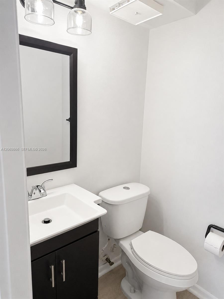 4500 SW 68th Ct Cir # 3 Unit: 5-3