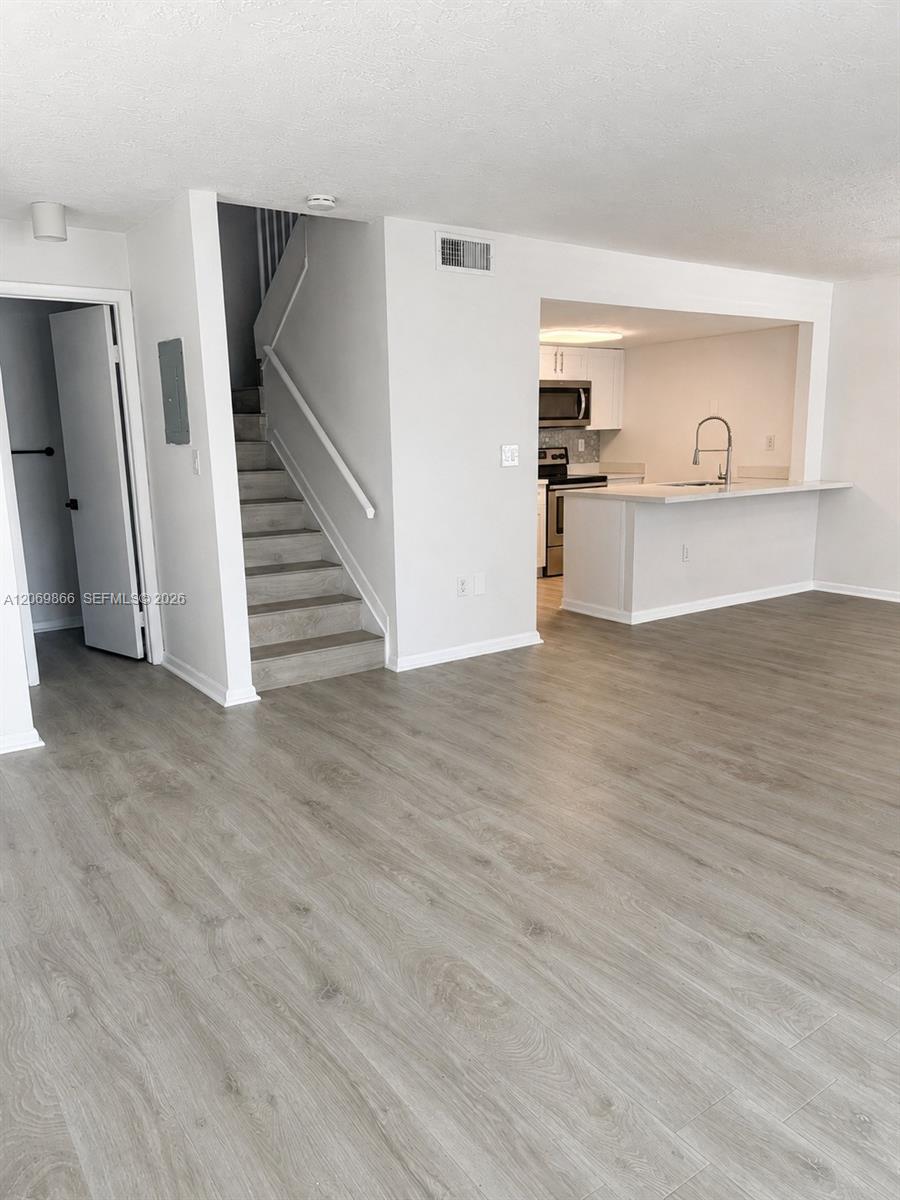 4500 SW 68th Ct Cir # 3 Unit: 5-3