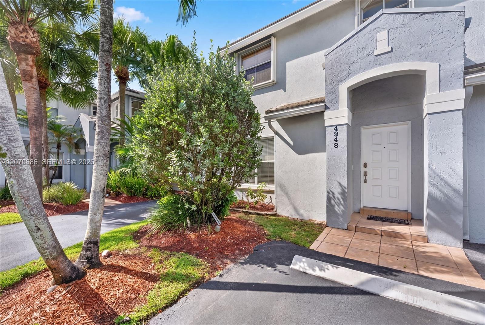 4848 Grapevine Way # 4848