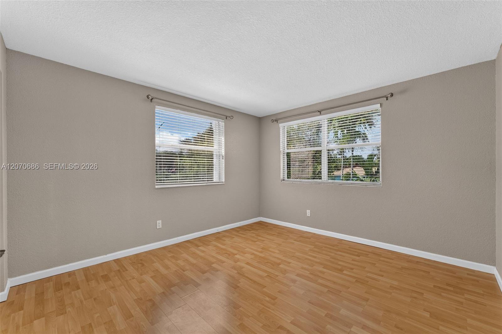 4848 Grapevine Way # 4848