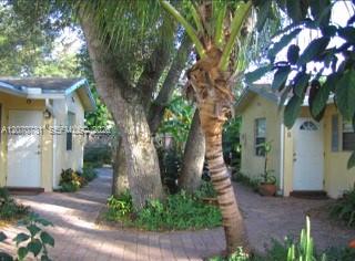 712 SW 14th Ave # 3